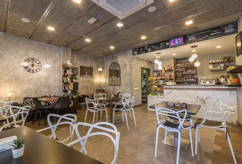 Cafeter&iacute;a Caffe Di Khalma