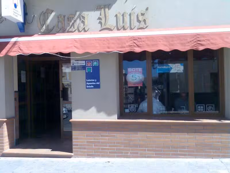 Cafeter&iacute;a Casa Luis