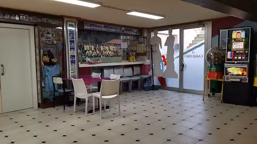 Cafeter&iacute;a Casqueiro