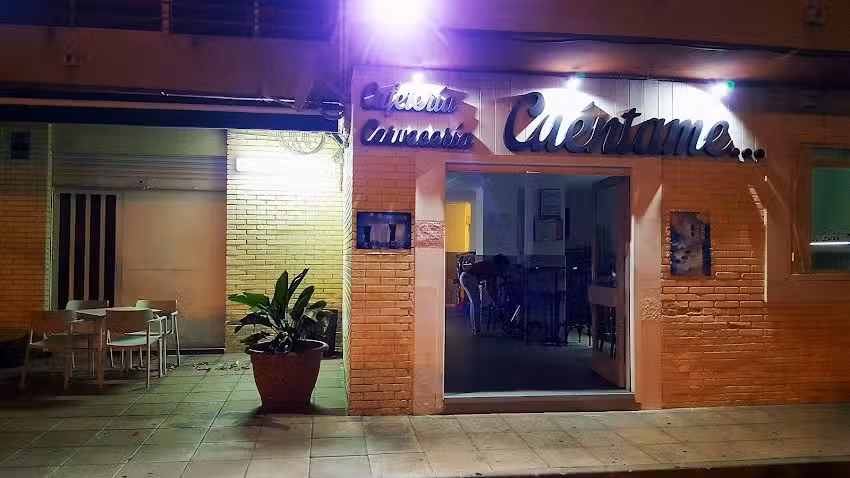 Cafeteria Cervecer&iacute;a Cu&eacute;ntame&hellip;