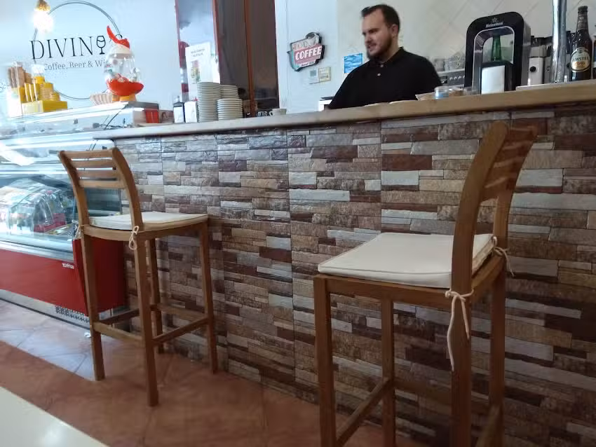 Cafeter&iacute;a Cervecer&iacute;a Divino&rsquo;s