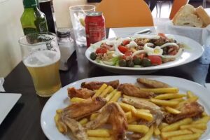 CAFETER&Iacute;A-CERVECER&Iacute;A EL CARMEN.