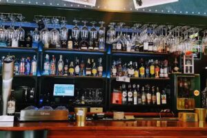 Cafeter&iacute;a Cervecer&iacute;a La Oficina