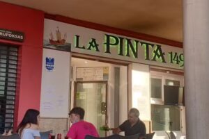 Cafetería / Cervecería La Pinta 1.492