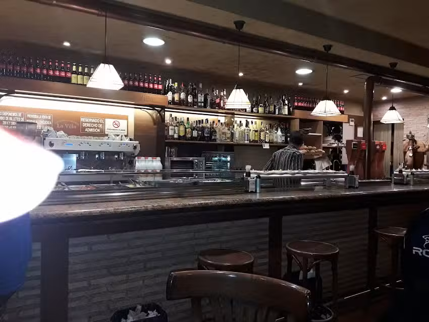 Cafeter&iacute;a Cervecer&iacute;a la Villa