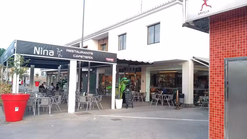 Cafeter&iacute;a Cervecer&iacute;a Par&iacute;s