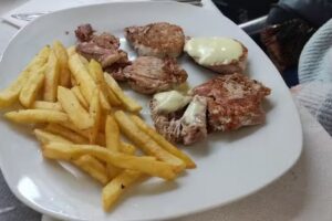 Cafeter&iacute;a Churrer&iacute;a La Torre