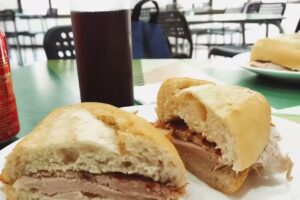 Cafeter&iacute;a Churrer&iacute;a Mi Julliet