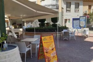 Cafeter&iacute;a Cocteler&iacute;a Maui