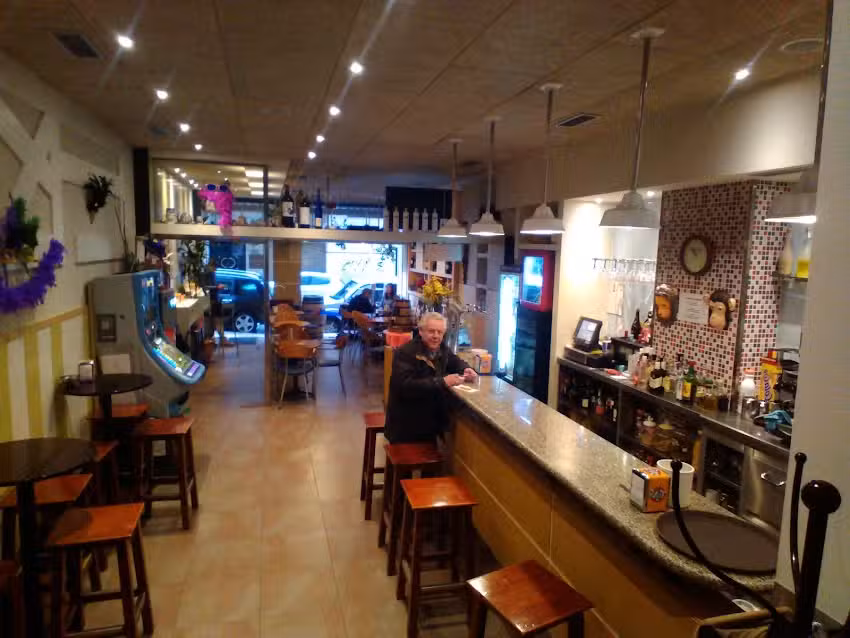 Cafeter&iacute;a Cralem