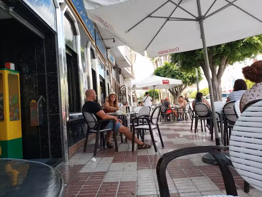 Cafeter&iacute;a Dani