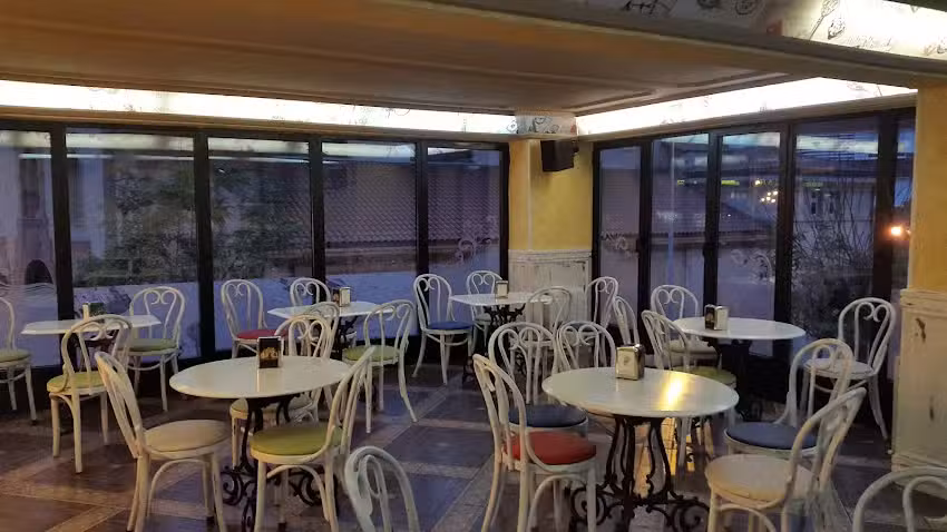 Cafeter&iacute;a Dos Mundos