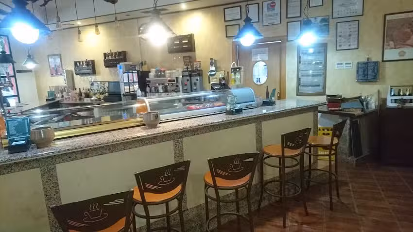 Cafeter&iacute;a El Fog&oacute;n del Maragato