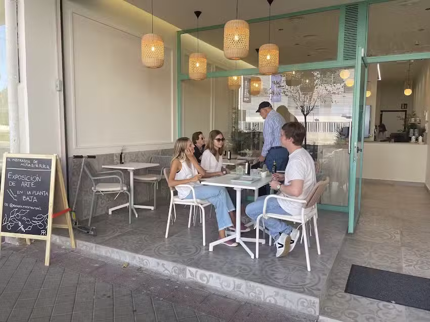 Cafeter&iacute;a El Mostrador de Mirasierra