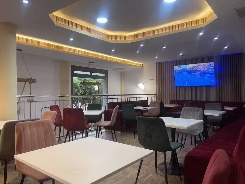 Cafeter&iacute;a ESENCIA DEL REAL &ndash; Melilla