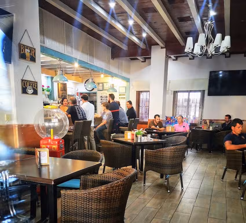 CAFETERIA ESTACI&Oacute;N ATOCHA