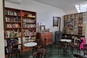 CAFETERÍA ESTACIÓN DE AUTOBUSES