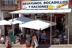 Cafeter&iacute;a Gredos