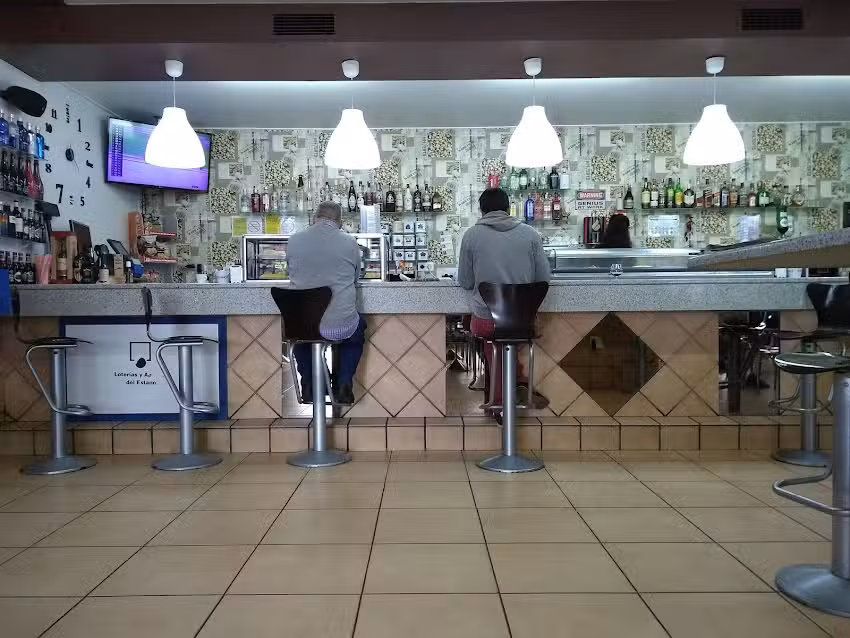 Cafeter&iacute;a Igl&uacute;