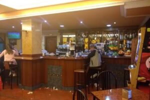 CAFETERIA ITZI & JANI