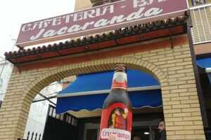 Cafeter&iacute;a Jacaranda