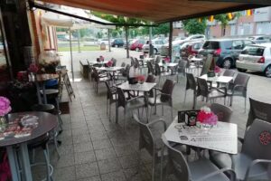 Cafeter&iacute;a Jard&iacute;n de Moneche