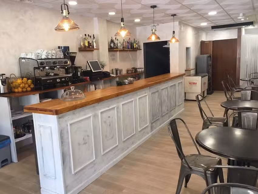 Cafeter&iacute;a La Abuela