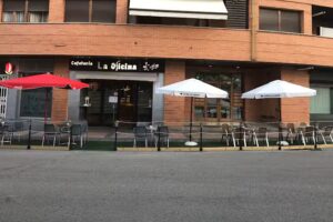 Cafeter&iacute;a La Oficina