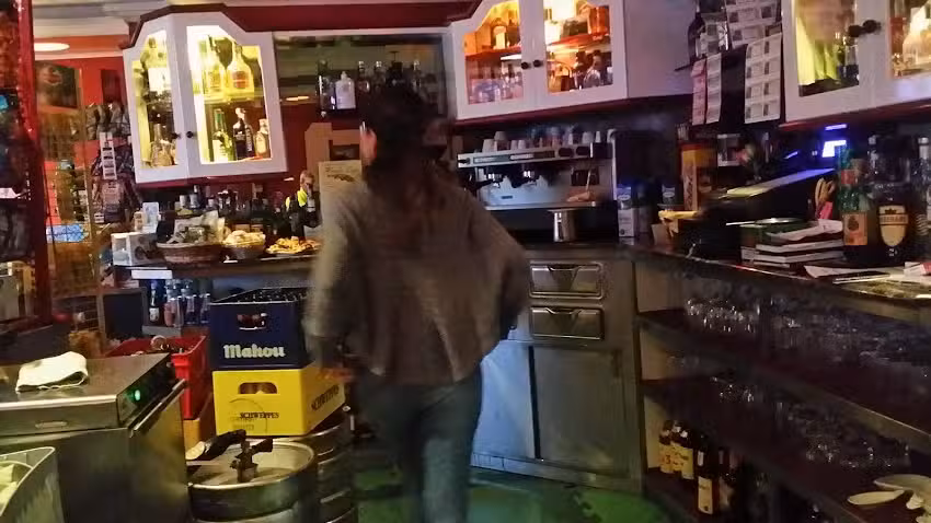 Cafeter&iacute;a La Pista