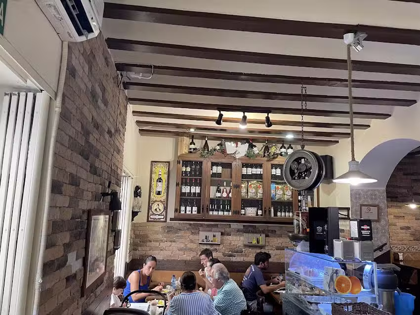 Cafeter&iacute;a Las Nieves