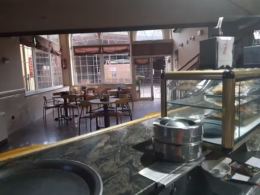 Cafeter&iacute;a Los Arcos
