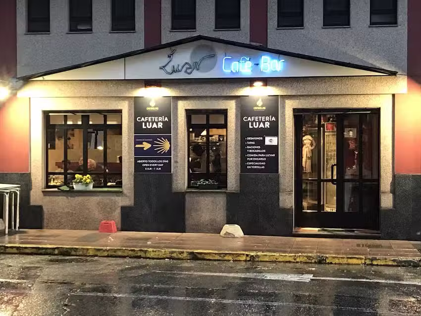 Cafeter&iacute;a Luar
