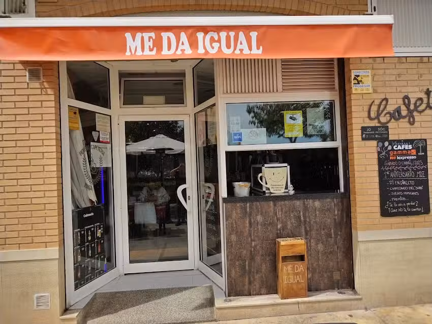 Cafeter&iacute;a Me da Igual