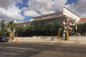 Cafeter&iacute;a MES&Oacute;N EL COTO