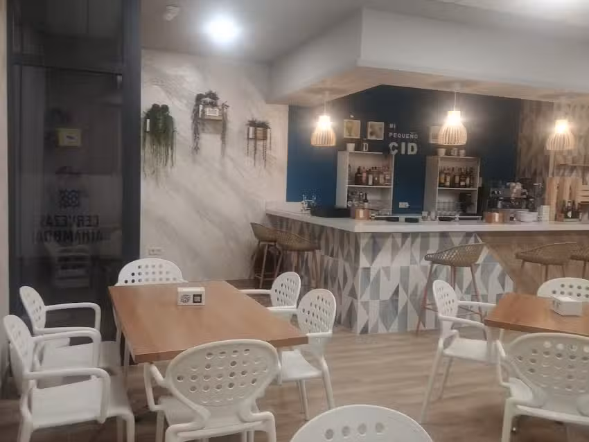 Cafeter&iacute;a Mi Peque&ntilde;o Cid
