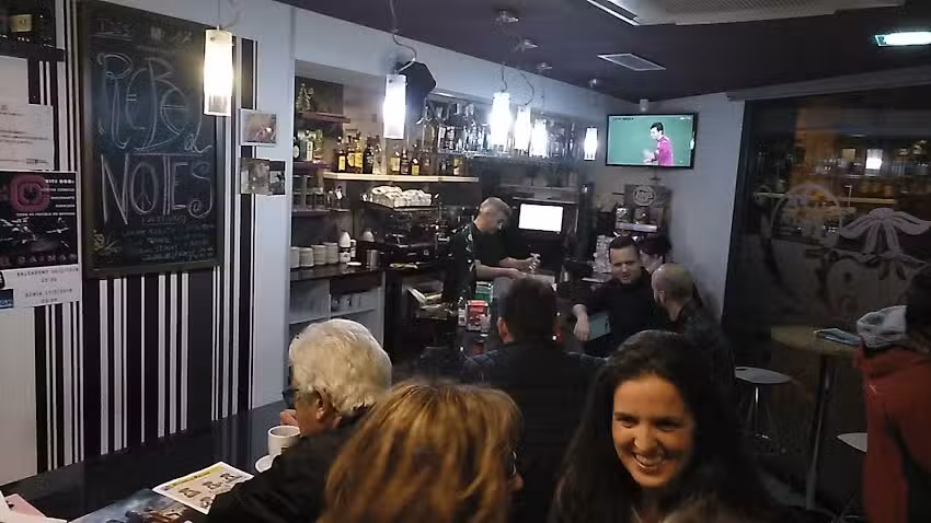Cafeter&iacute;a musical La PaRockia