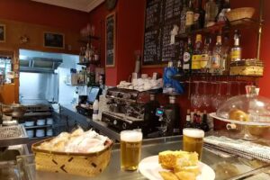 Cafeter&iacute;a Neila