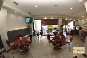 Cafeter&iacute;a O Pincho