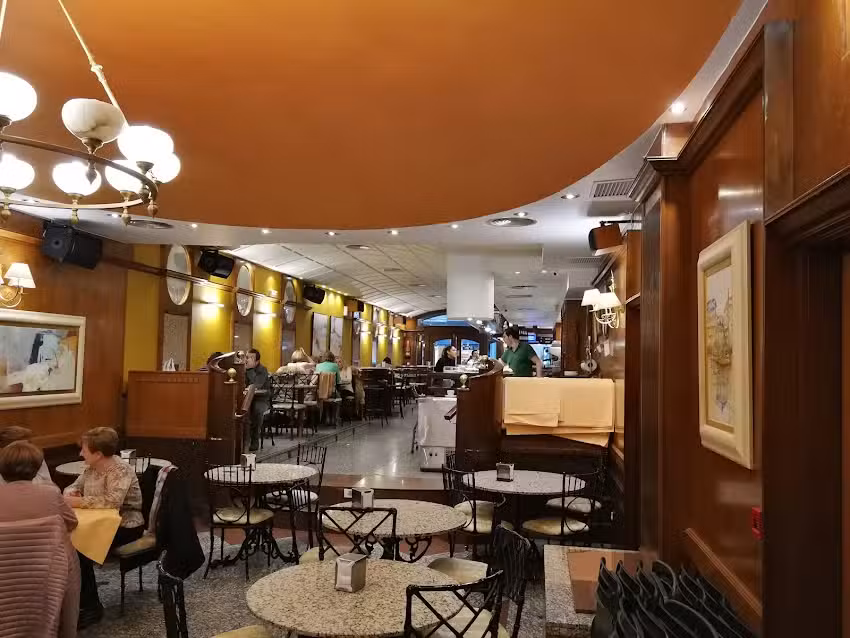 Cafeter&iacute;a Palace