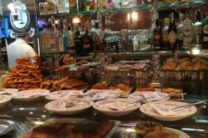 Cafeter&iacute;a Re&ntilde;ones