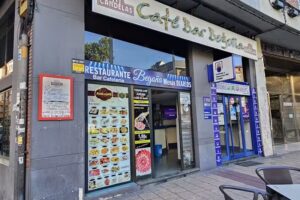 Cafeter&iacute;a restaurante Bar Bego&ntilde;a