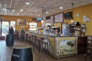 Cafeter&iacute;a Restaurante El Berrocal