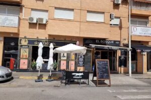 Cafetería Restaurante El Bosque