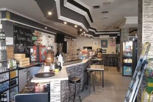 Cafeter&iacute;a Restaurante El Peregrino