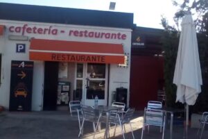 Cafeter&iacute;a-Restaurante La Gasolinera.