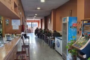 Cafeter&iacute;a restaurante La Villa