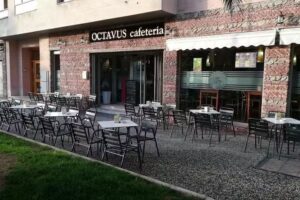 Cafeter&iacute;a restaurante Octavus