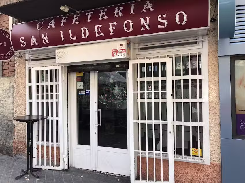 CAFETER&Iacute;A SAN ILDEFONSO