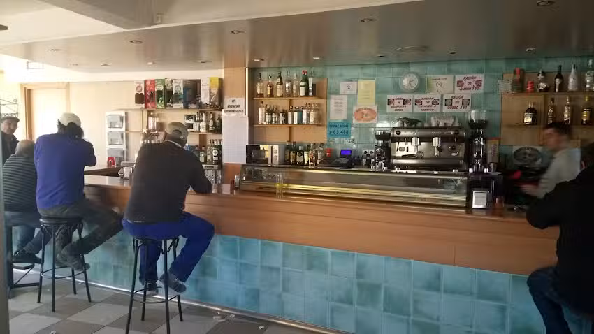 Cafeter&iacute;a San Isidro