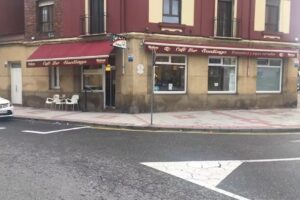 Cafeter&iacute;a Santiago